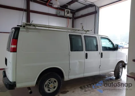 2015 Chevrolet Express 2500 Work Van from USA, damaged, VIN 1GCWGFCF3F1254152